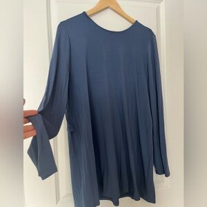 J Jill Wearever Tunic tie back blue large